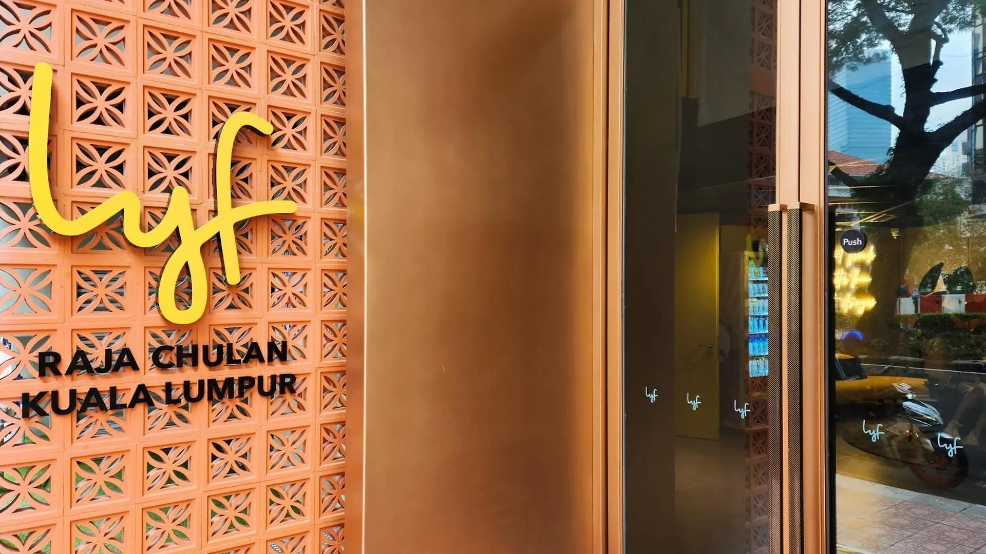 Lyf Chinatown Kuala Lumpur Hotel 4*,  Malaysia